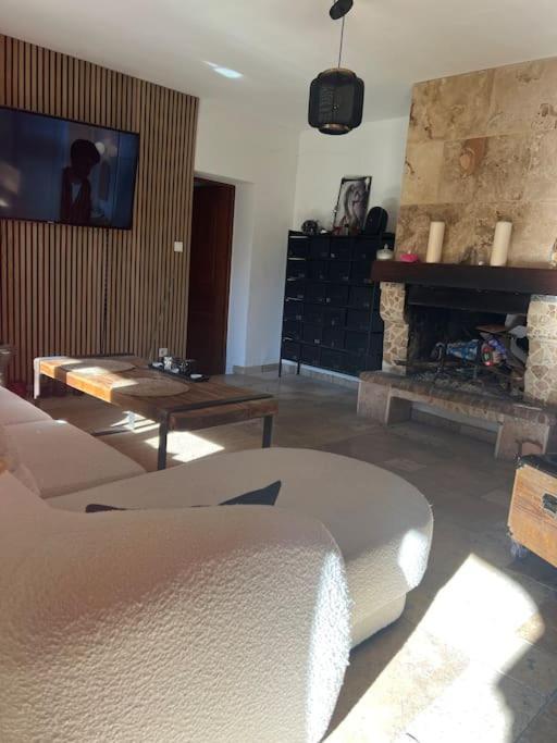 Evenos Villa Au Coeur De La Provence מראה חיצוני תמונה