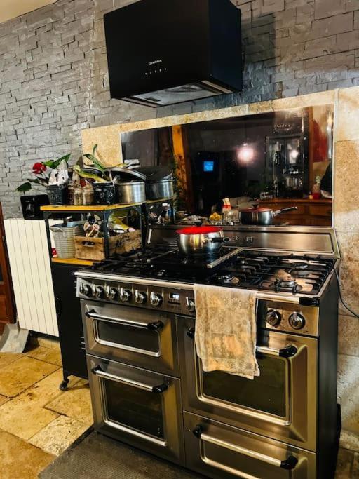 Evenos Villa Au Coeur De La Provence מראה חיצוני תמונה
